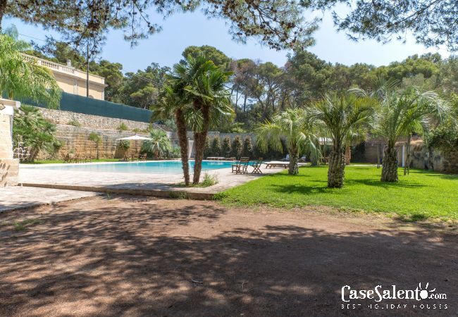 Villa a Santa Caterina - Villa a Santa Caterina con grande piscina, campo da tennis, calcetto, zona barbecue, m750