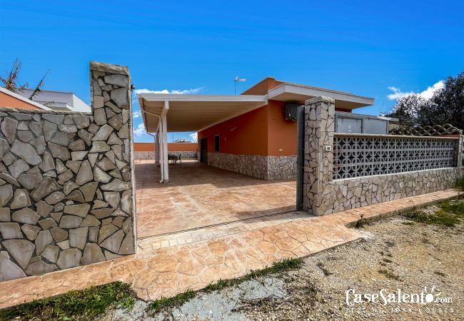 Casa a Spiaggiabella - Villetta a 40m dalla spiaggia di sabbia di Spiaggiabella, m725
