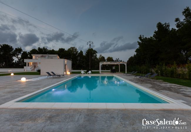 Villa a Galatina - Villa campo padel privato esclusiva piscina m890