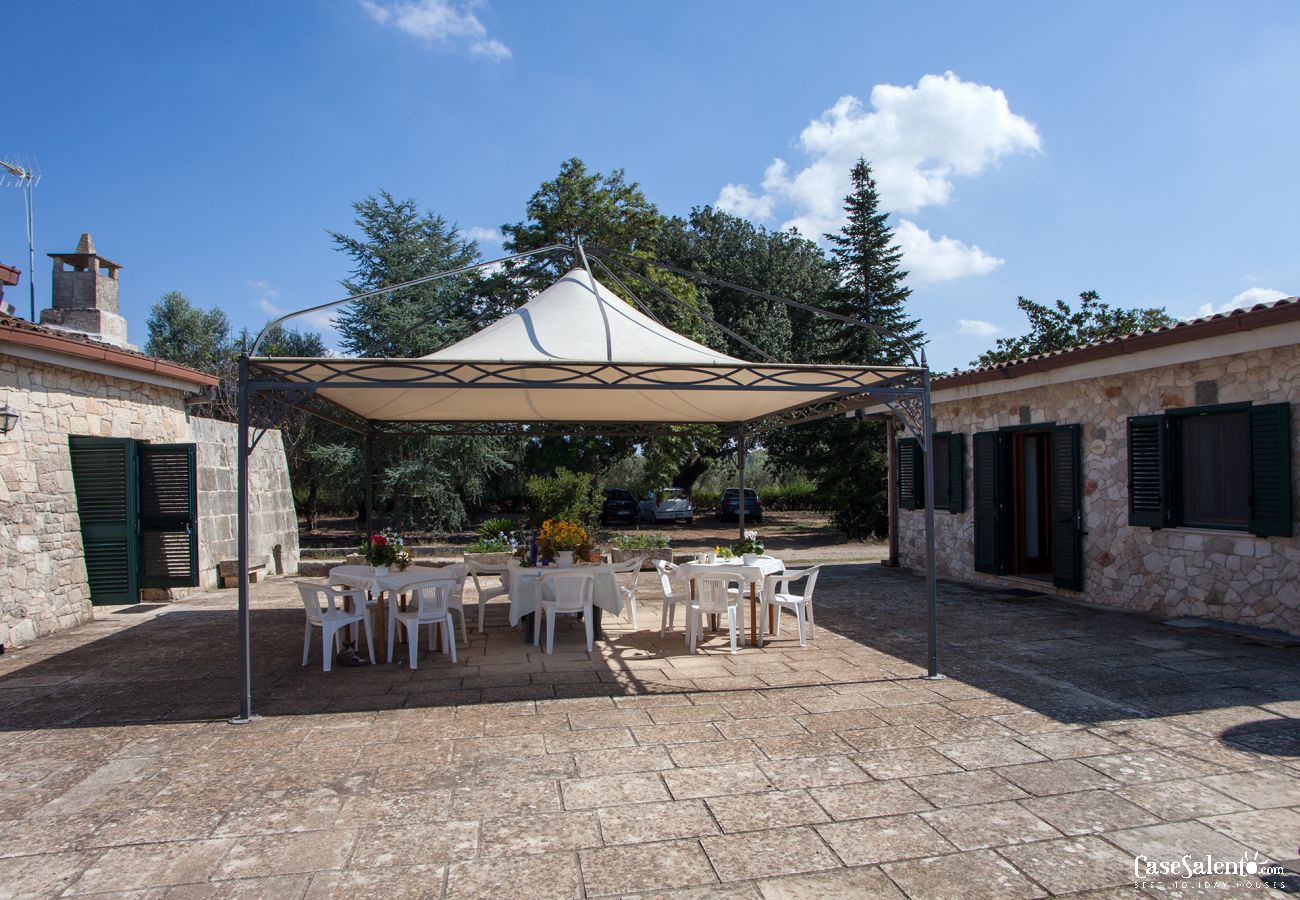 Casa a Corigliano d´Otranto - Tipica casa rurale salentina con uso piscina 3 camere m541