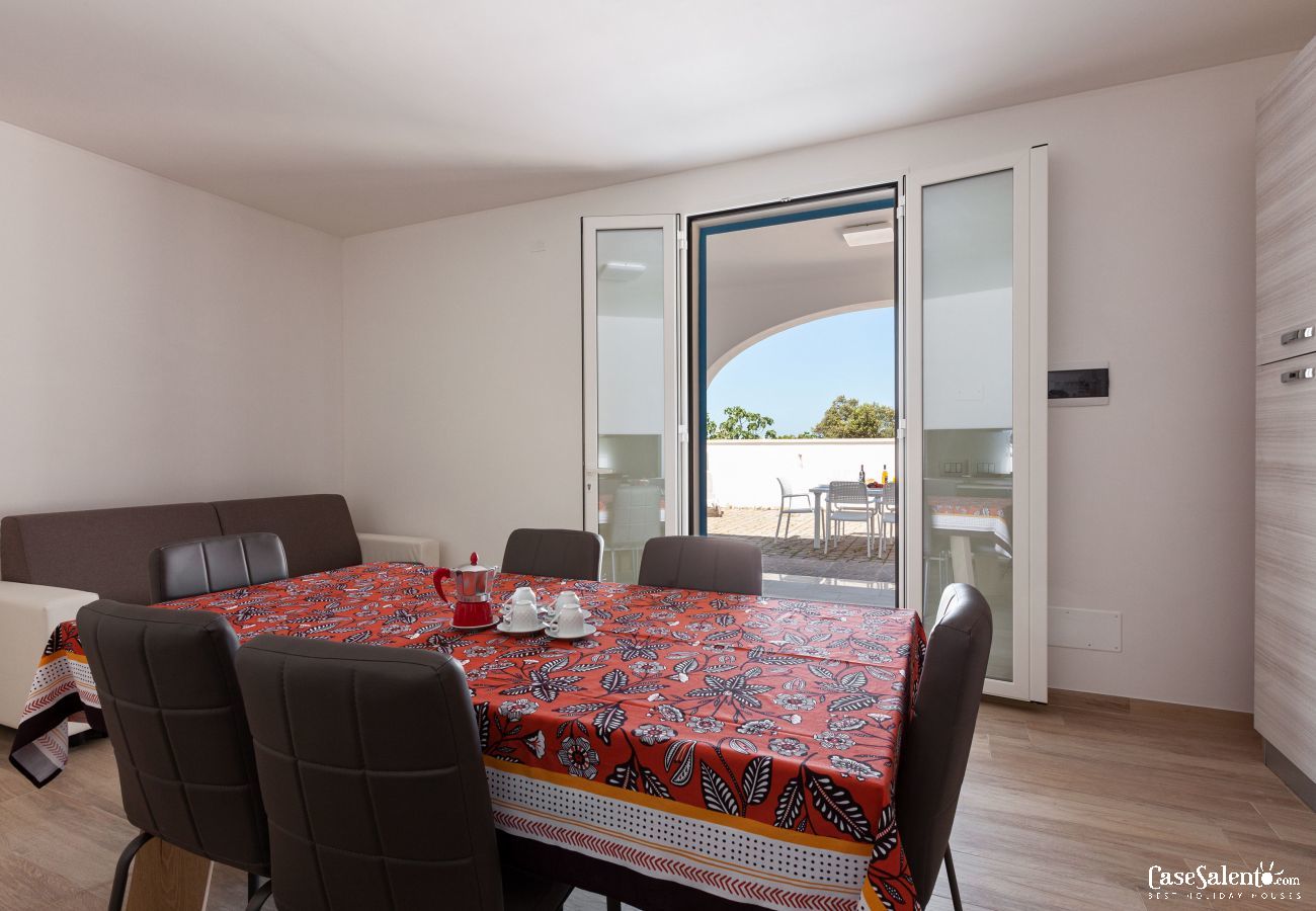 Appartamento a Pescoluse - Appartamento con grande terrazza e vista mare spiaggia di Pescoluse, m613