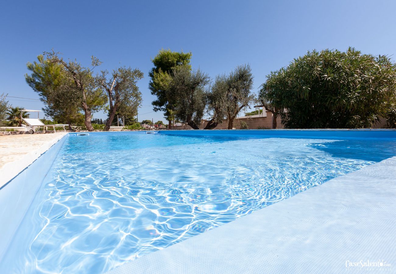 Villa a San Pietro in Bevagna - Villa con piscina,  spiaggia raggiungibile a piedi, S.P. in Bevagna, m280
