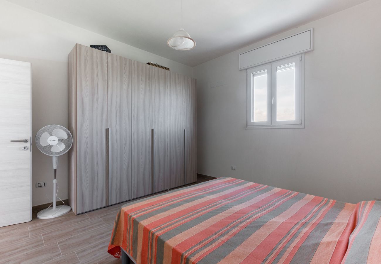 Wohnung in San Pietro in Bevagna - Apartment mit Meerblick, in Strandnähe des ionischen Meers, zu Fuß erreichbar v274