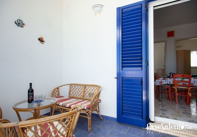 Ferienwohnung in Torre Vado - Wohnung mit Terrasse und Meerblick in der Nähe von Maldive del Salento m603