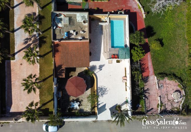 Villa in Torre dell´Orso - Haus Pool Strand 3 Schlaf/Badezimmer m133