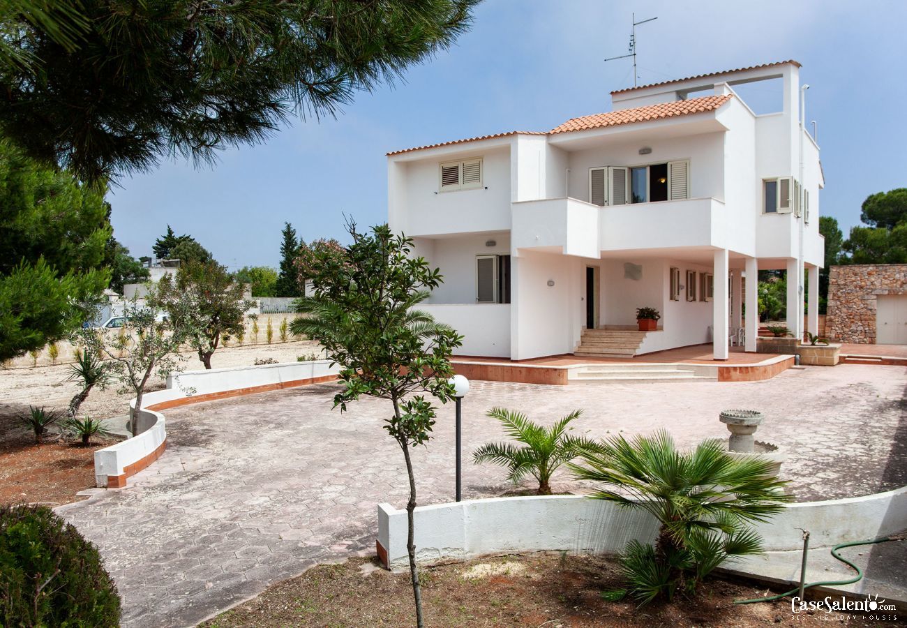 Haus in Torre Squillace - Große Villa am Ionischen Meer m520