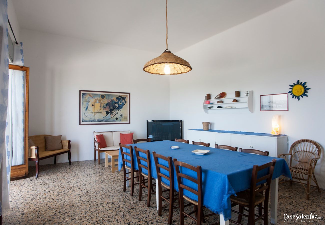 Haus in San Foca - Meerblick Villa am Strand von Torre Specchia Ruggeri m552