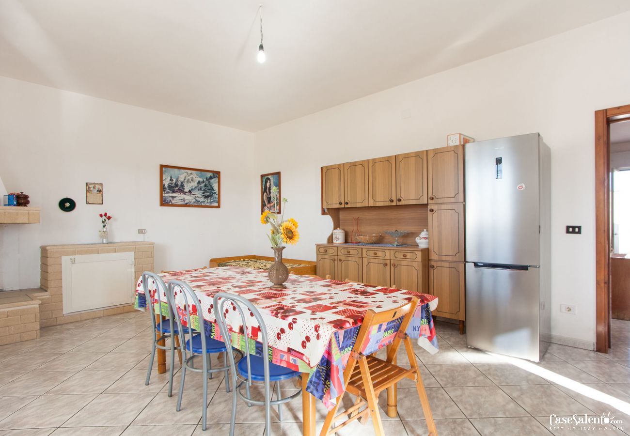 Ferienhaus in Torre Lapillo - Haus in Torre Lapillo für bis zu 12 Personen mit 3 Bädern, m159