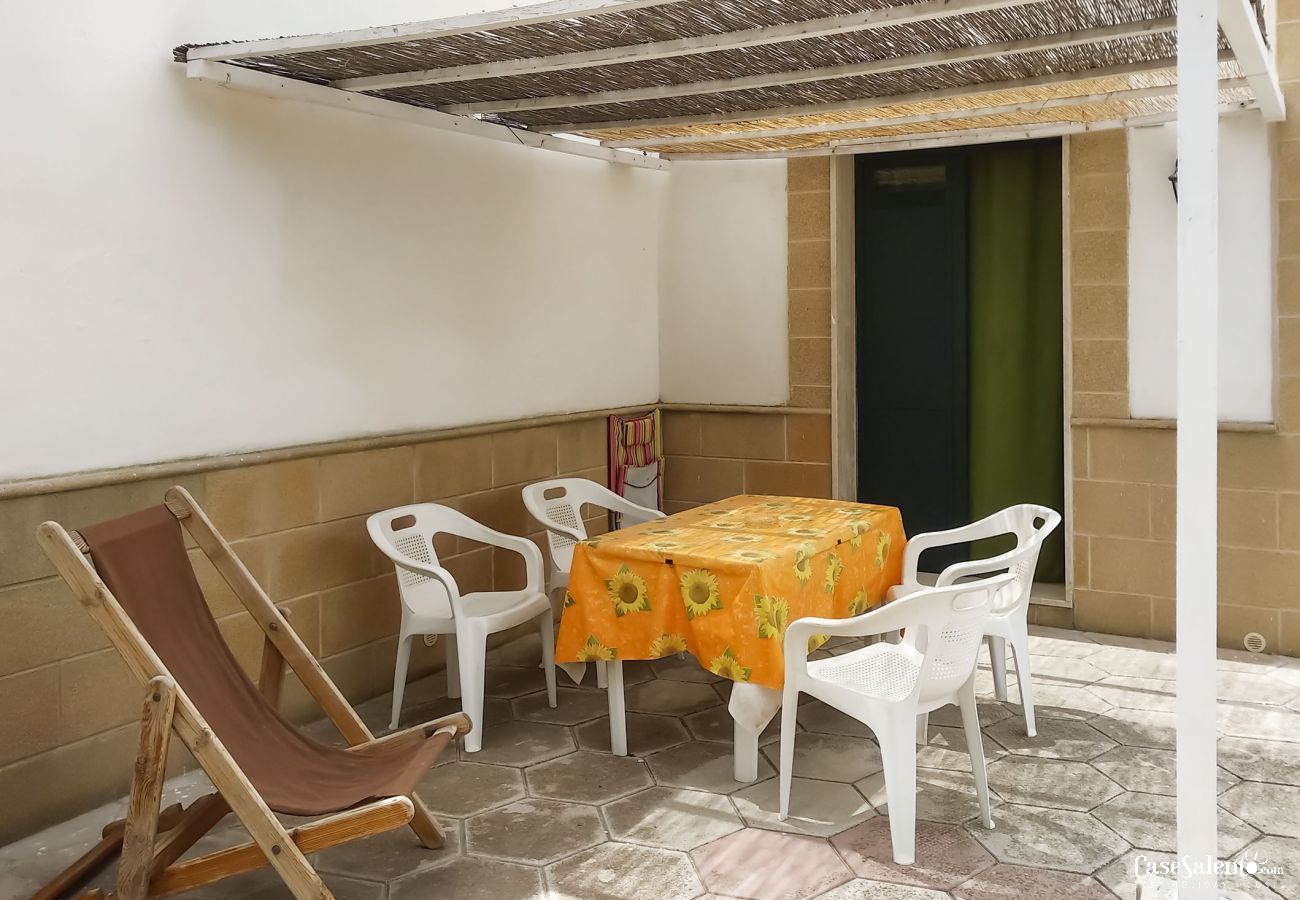 Wohnung in Spiaggiabella - Preiswerte Zweizimmerwohnung am feinen Sandstrand bei Lecce m722