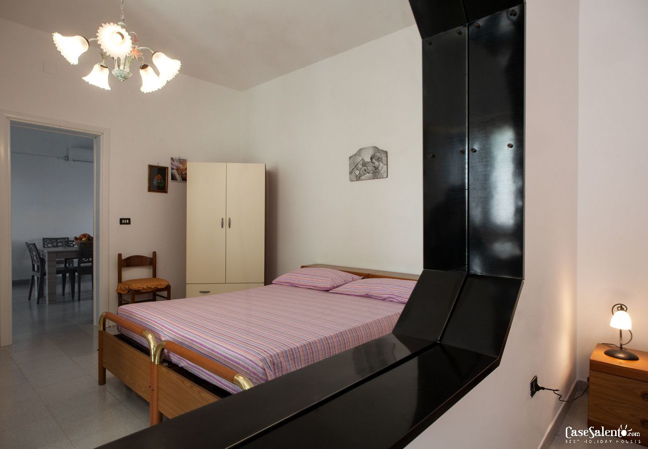 Ferienhaus in Porto Cesareo - Ferienhaus mit 3 Schlafzimmern am Strand  von Punta Grossa, zwischen Punta Prosciutto und Torre Lapillo m244