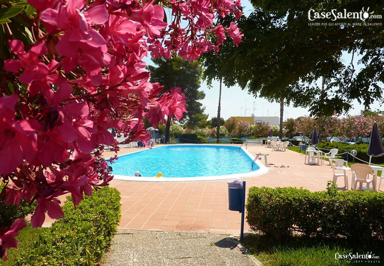 Ferienwohnung in Torre dell´Orso - Villetta in Residenz mit Schwimmbad, in Torre dell'Orso, m110