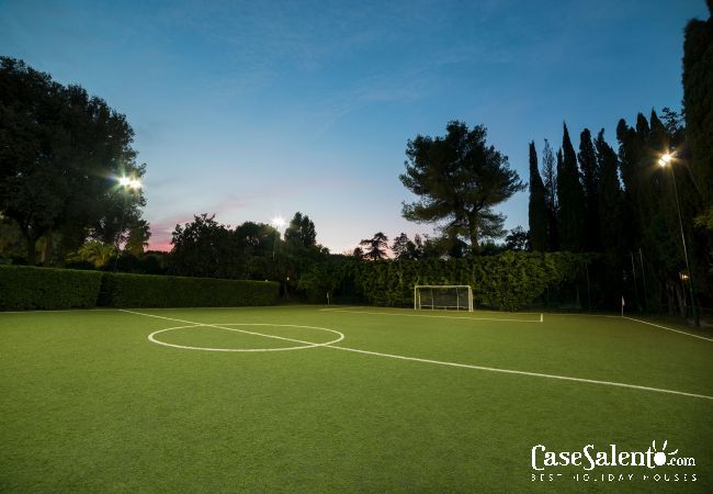 Villa in Lecce - Guest house with pool, soccer field, tennis court, beach volleyball, m990