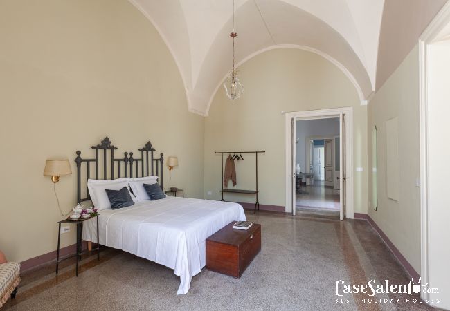 Villa in Corigliano d´Otranto - Historical palazzo with private pool in old town m600