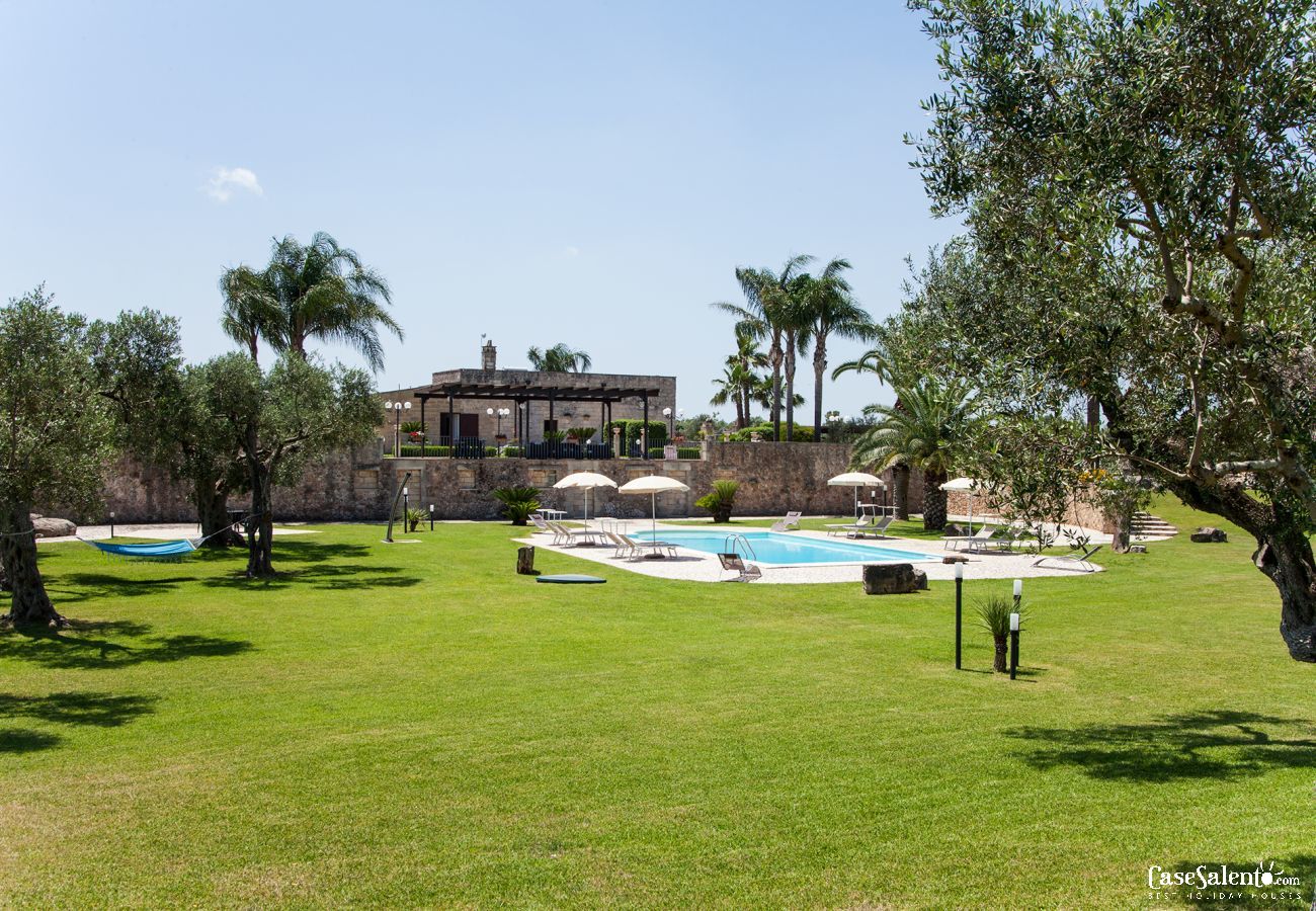 Villa in Melendugno - Masseria relax with private pool and trulli m590