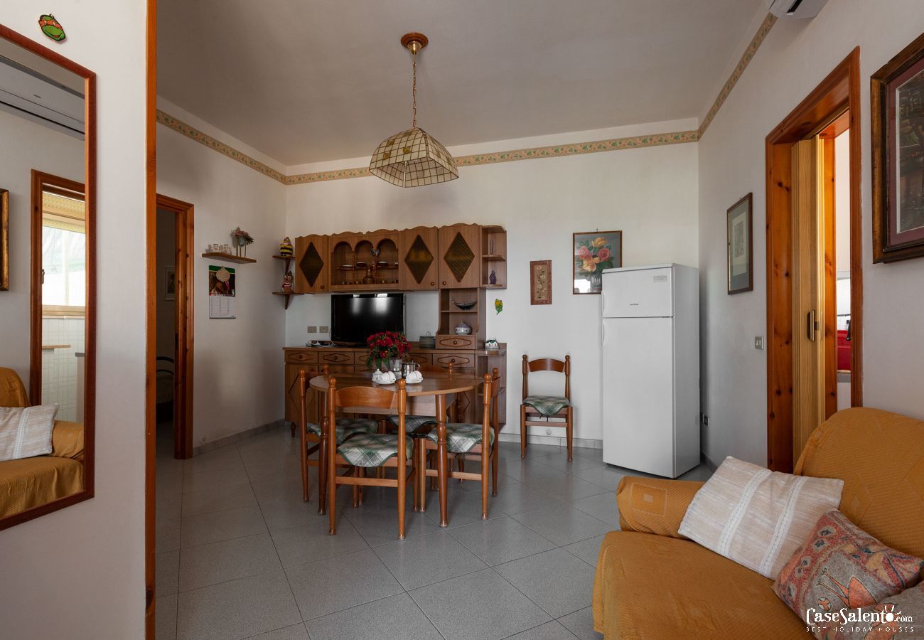 House in Torre dell´Orso - Lovely house with garden for relaxing beach holidays in Torre Dell'Orso m197