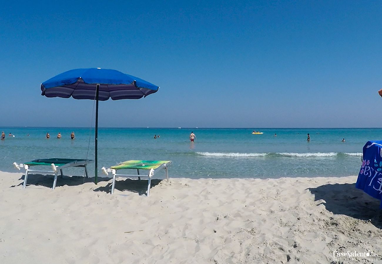Apartment in Torre dell´Orso - Apartment within walking distance beach and centre in Torre Dell'Orso m118