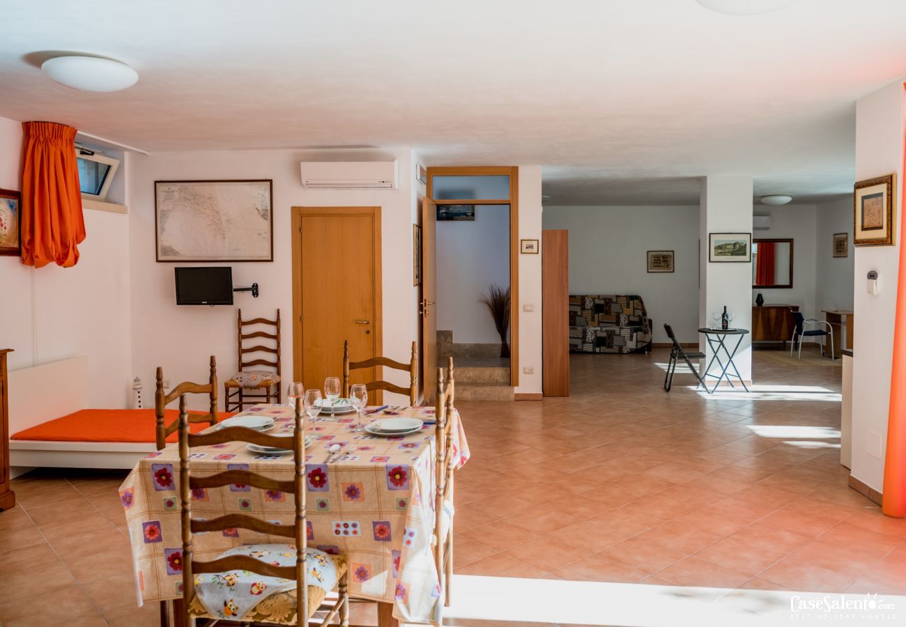 Apartment in Carpignano Salentino - Disabled-friendly flat with shared swimming pool for holidays in Puglia m402