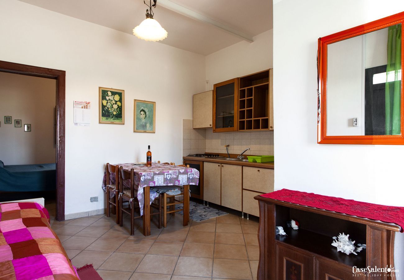 Apartment in Spiaggiabella - Great value two-room flat by fine sandy beach near Lecce m722