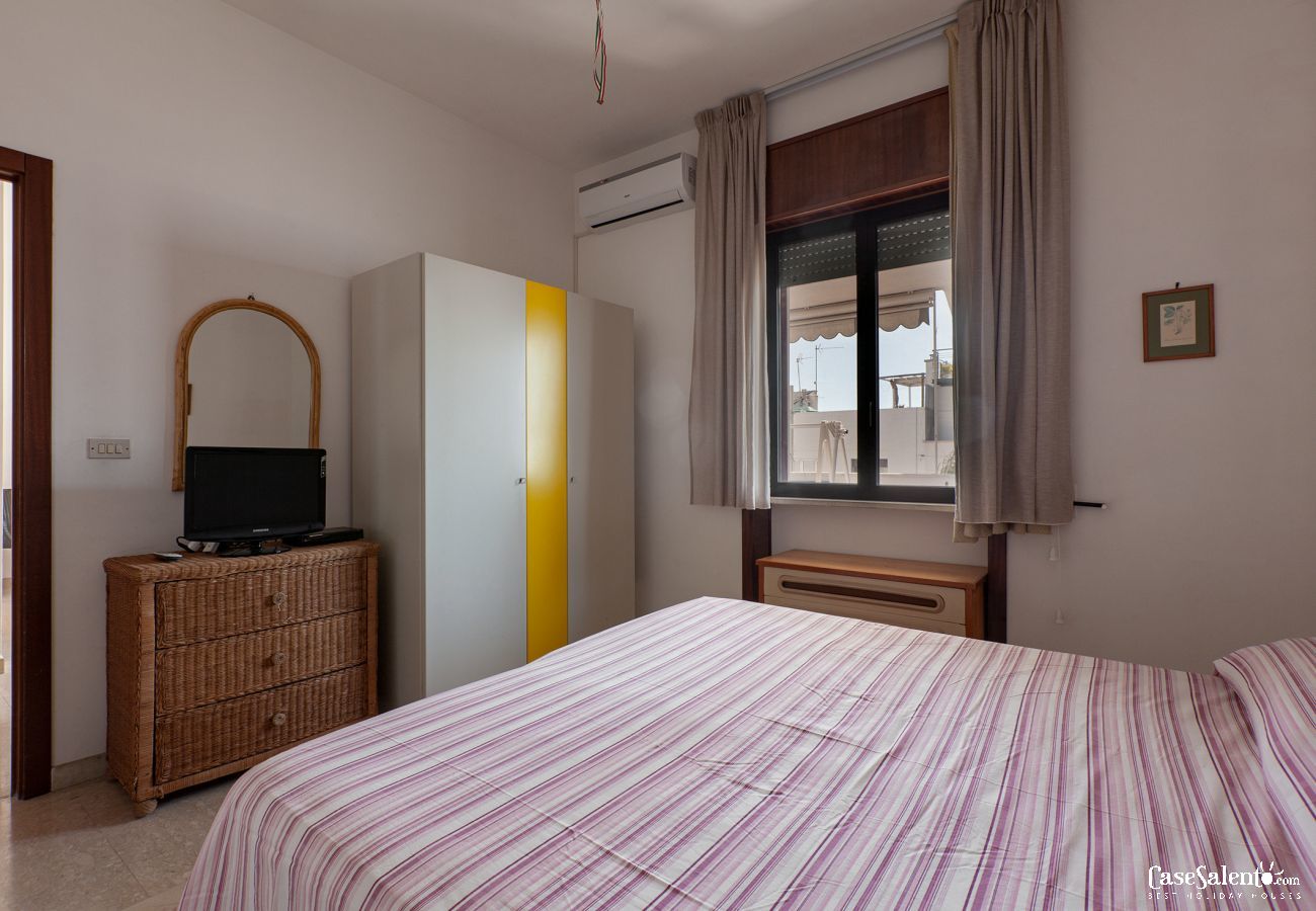 Apartment in San Foca - Apartment near sea and center, parking space and air conditioned, m127