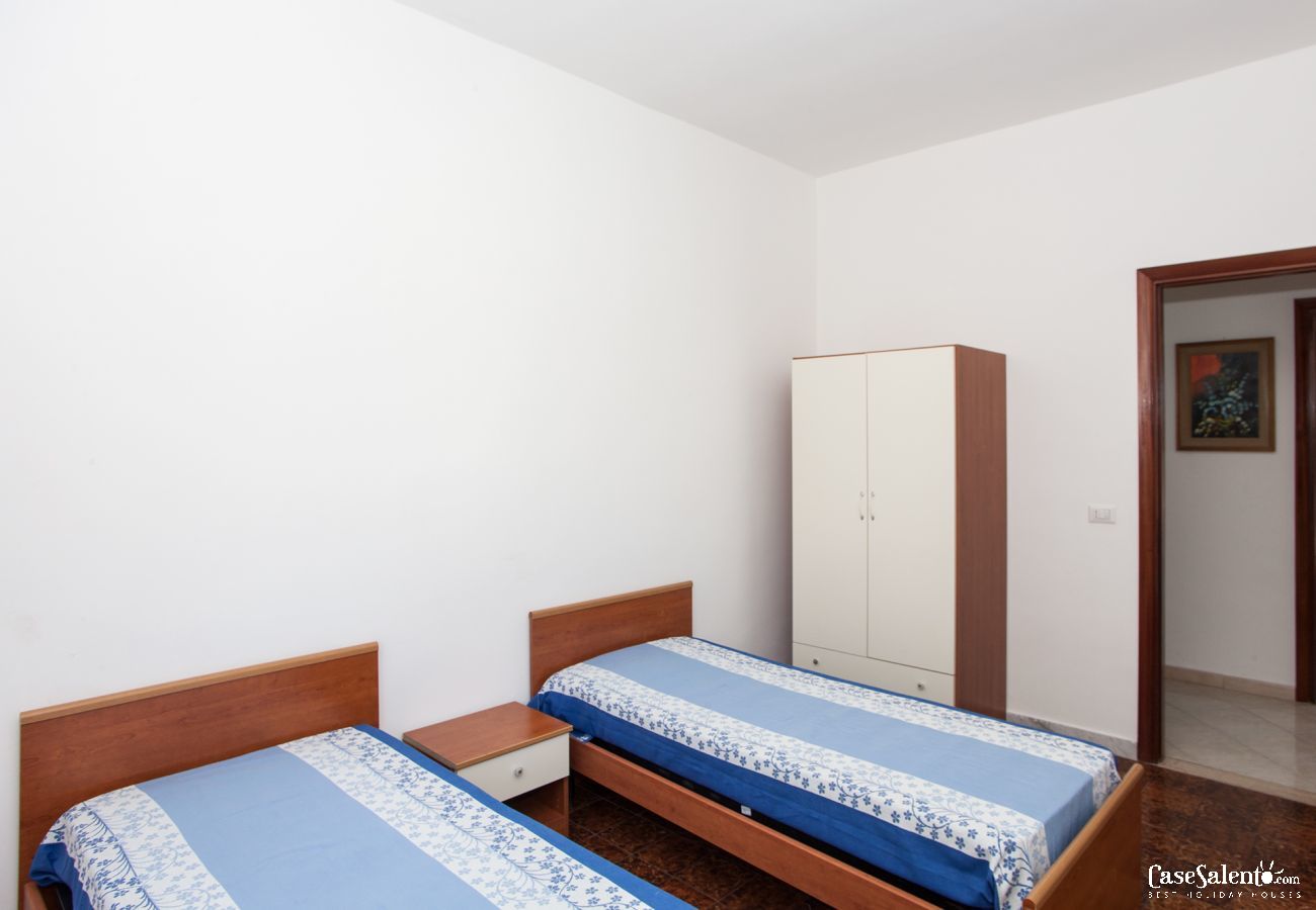 Apartment in Gallipoli - sea view flat in Gallipoli Lido San Giovanni, m362