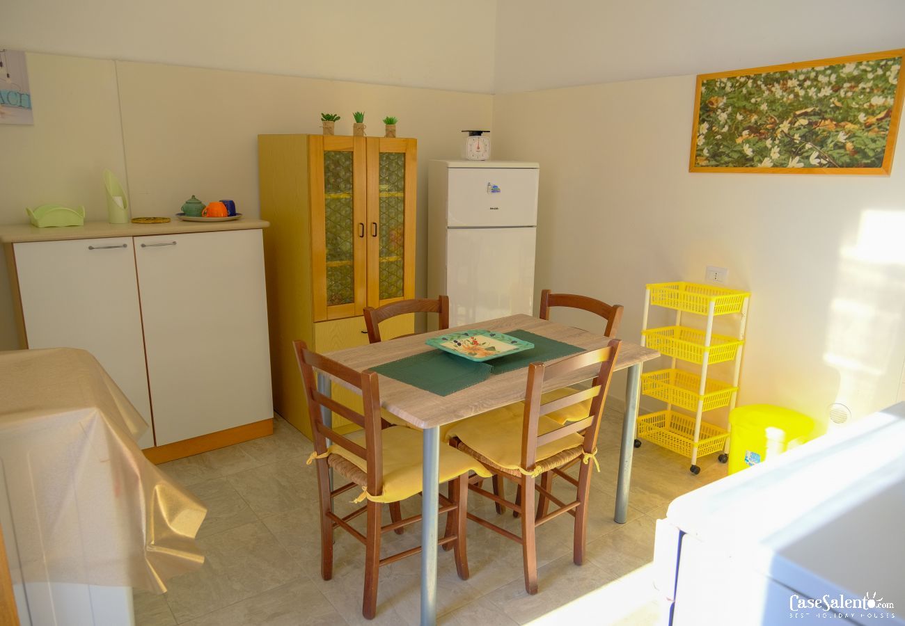 House in Torre Lapillo - Holiday house on the beach with parking space m239