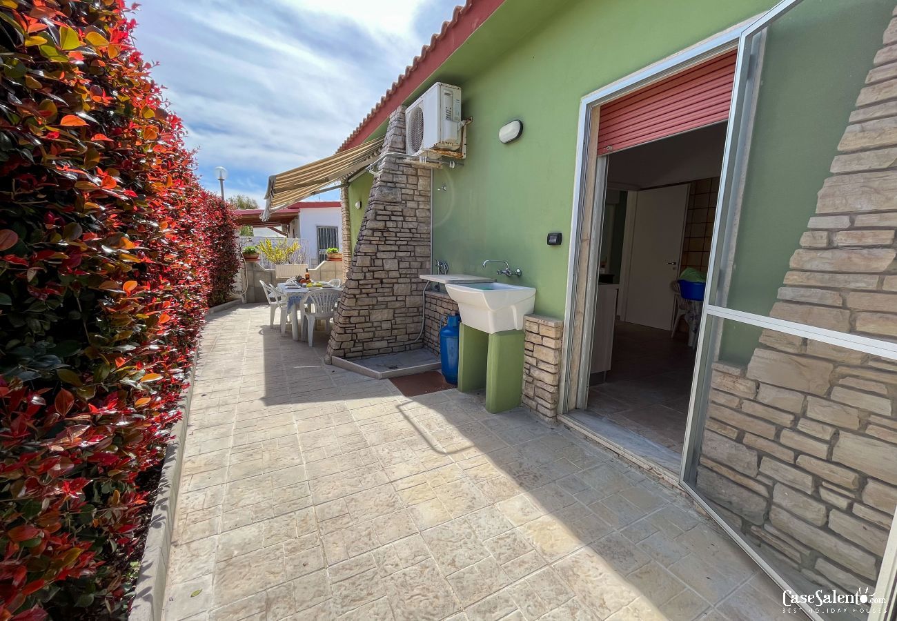 House in Porto Cesareo - Small villa near beach Bacino Grande WiFi m232