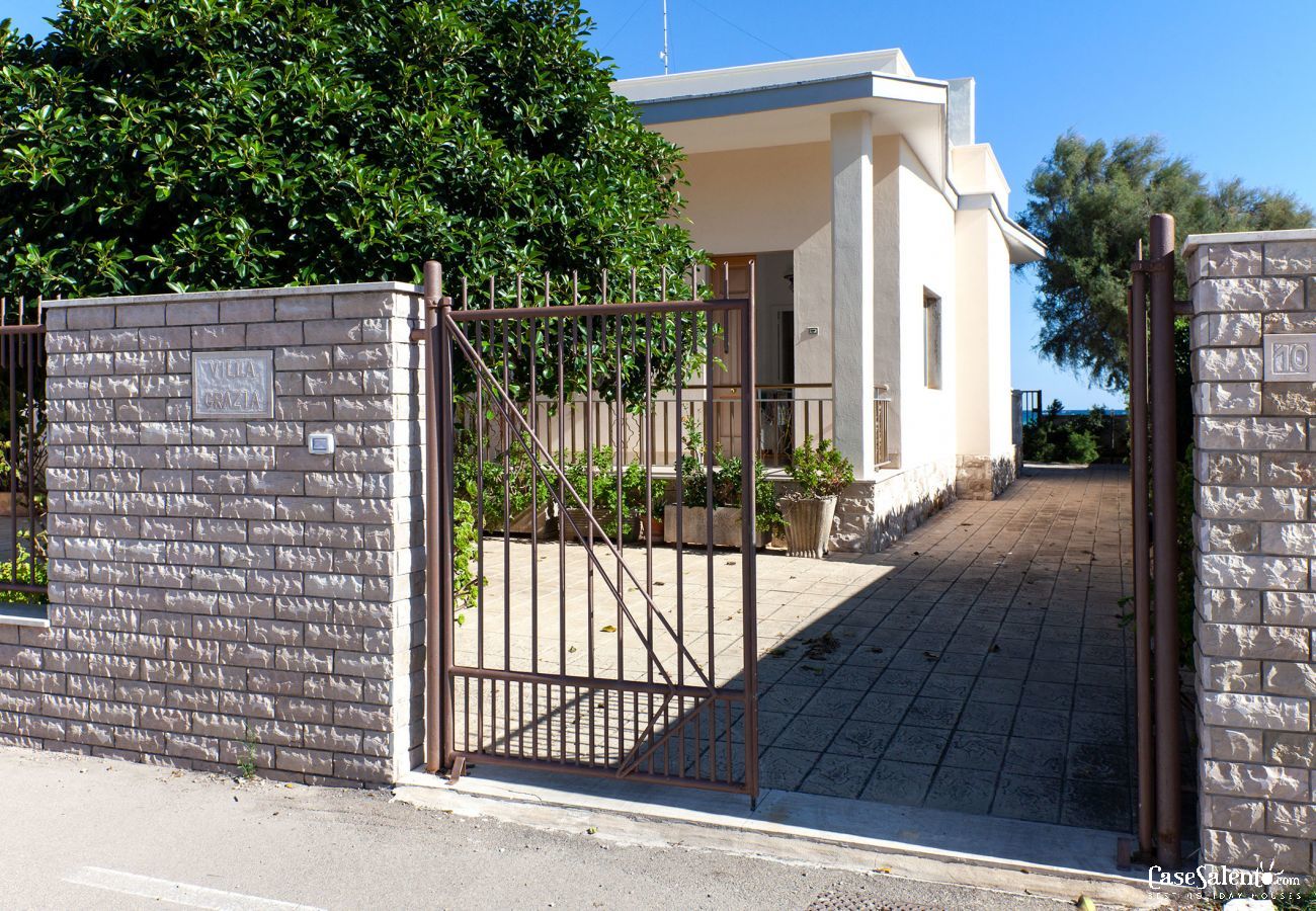 Maison à San Foca - Villa à San Foca en front de mer avec accès direct m160