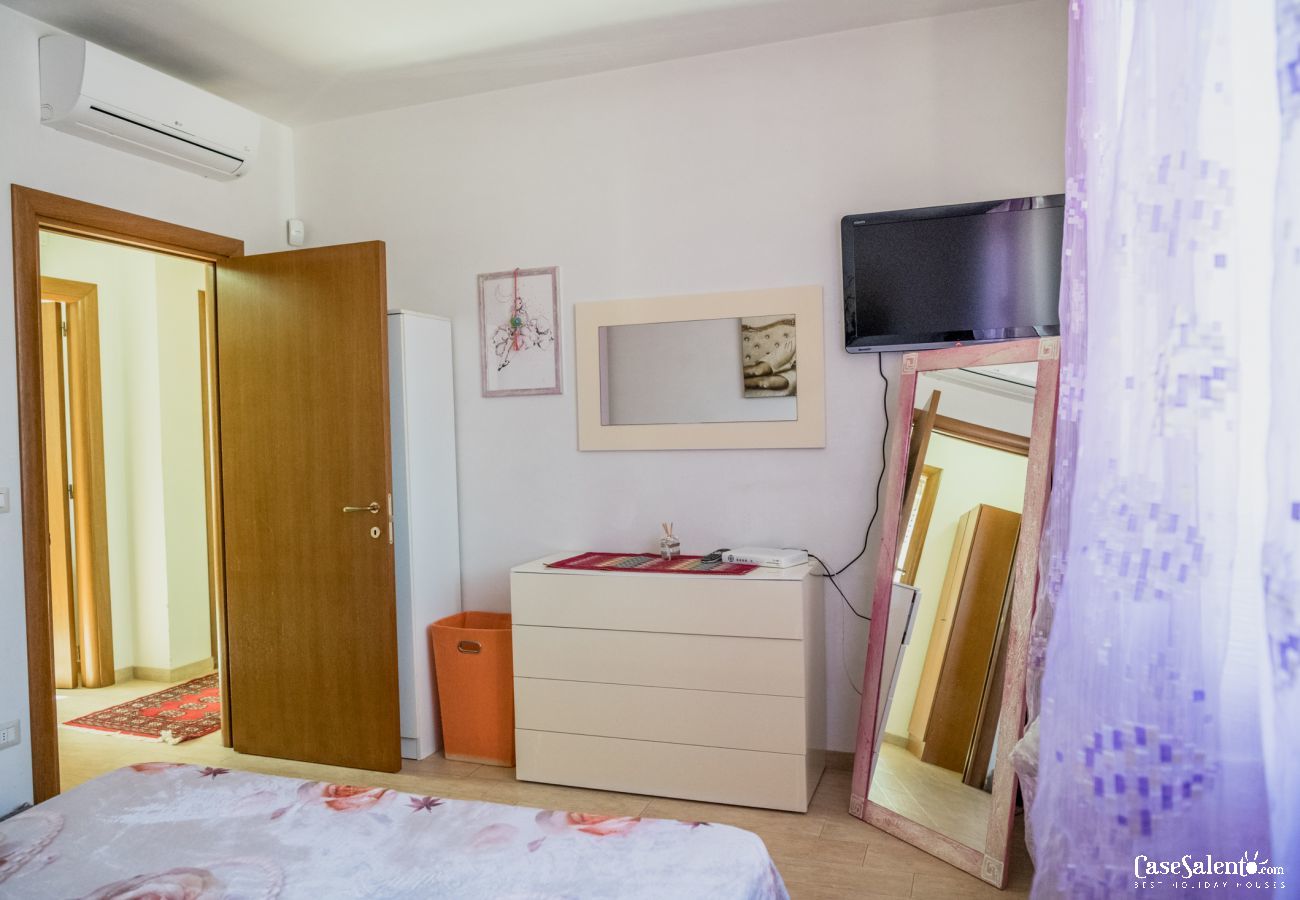 Appartement à Carpignano Salentino - Appartement avec piscine et terrain de foot à partager pour un séjour dans les Pouilles m401