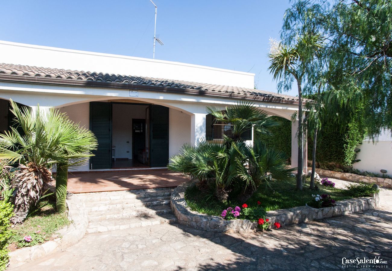 Maison à Torre Lapillo - Maison de vacances près de la plage de Bacino Grande à Torre Lapillo/Porto Cesareo, m235